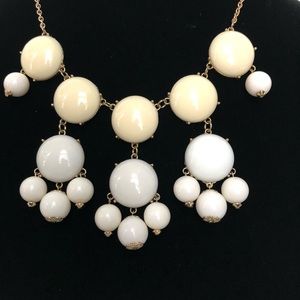 Beige/white bubble necklace